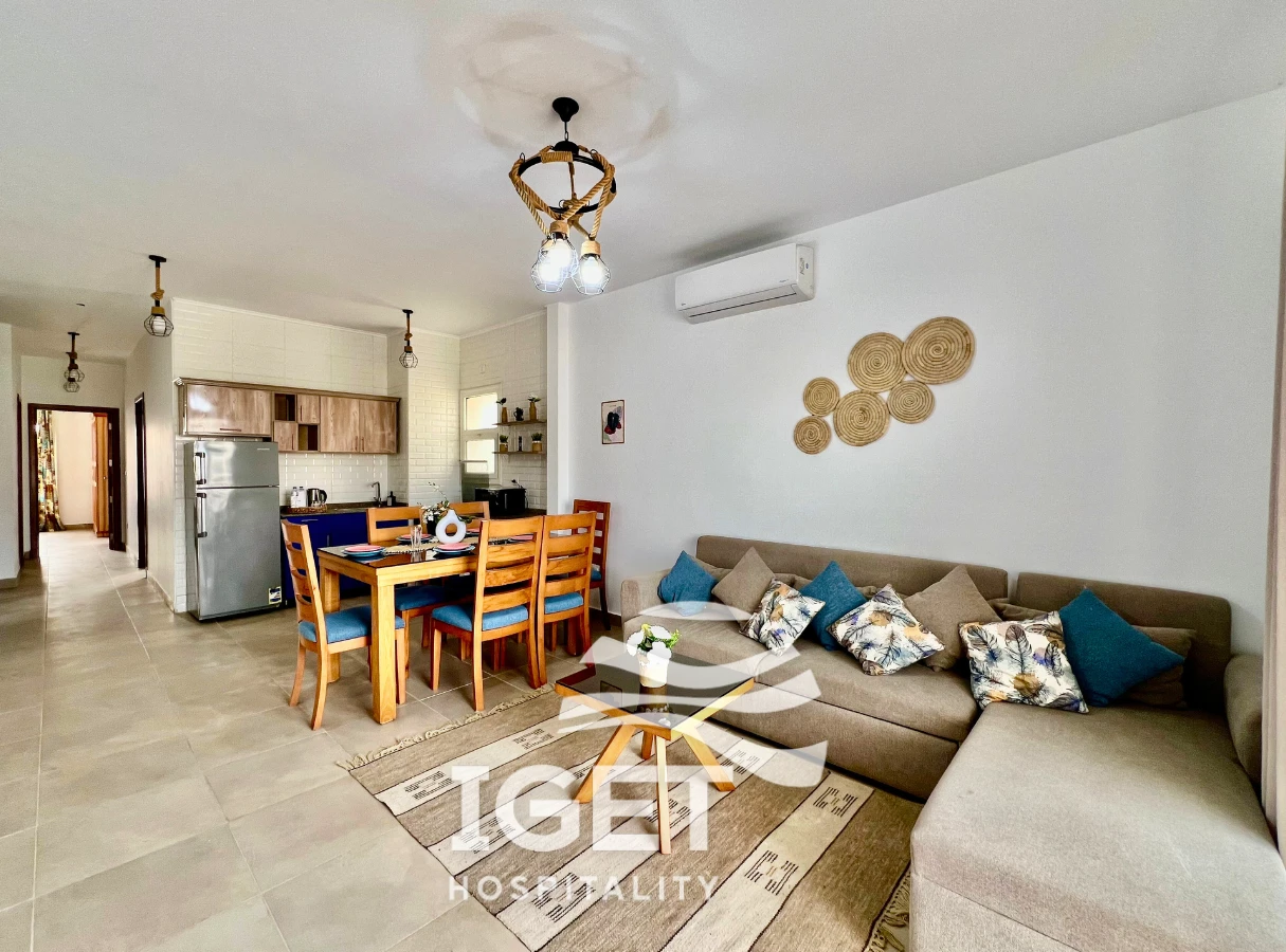 Chalet Direct on pool in North Coast